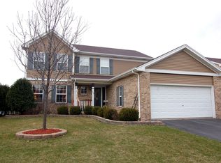 155 Chestnut Ln, Bolingbrook, IL 60490