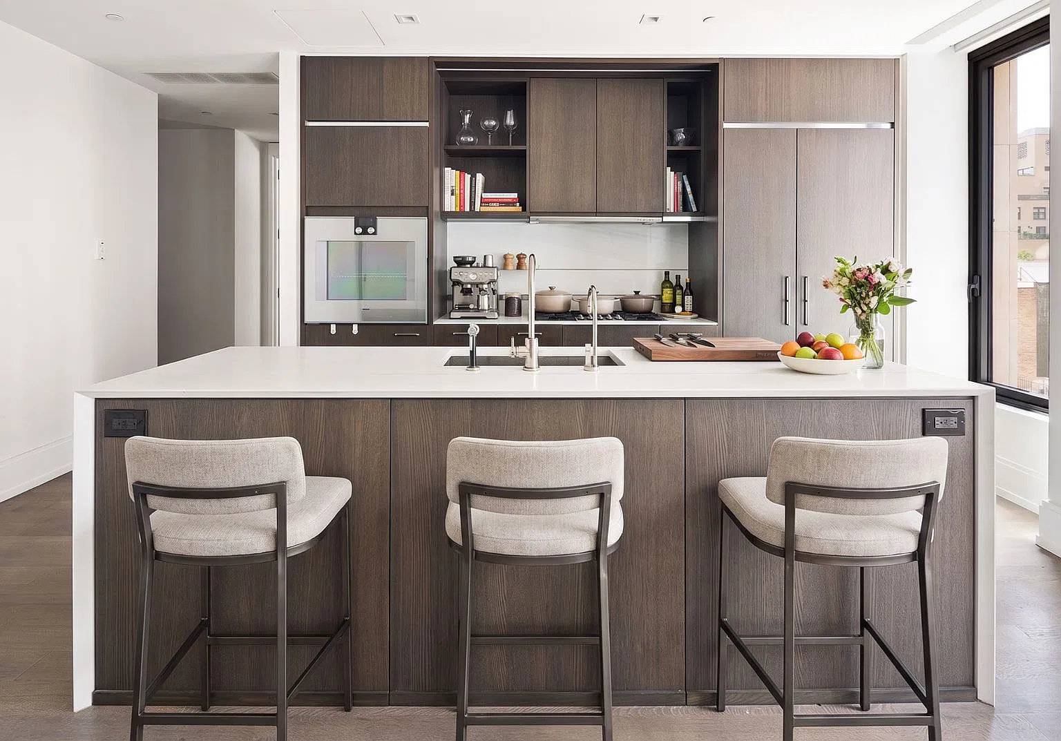 301 East 50th Street — Photo 2