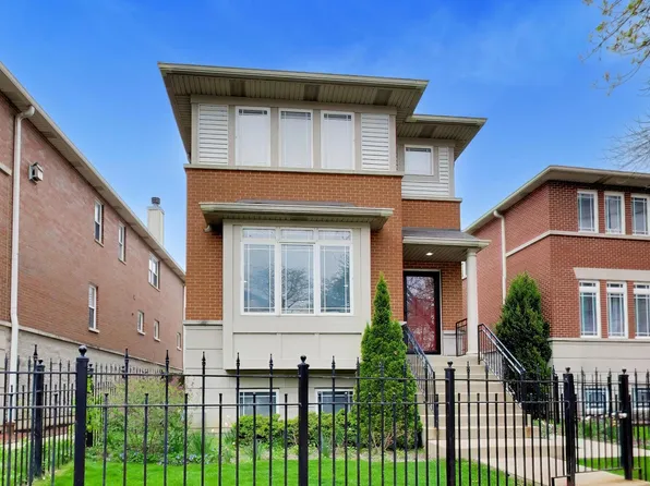 4856 S Cornell Ave, Chicago, IL 60615