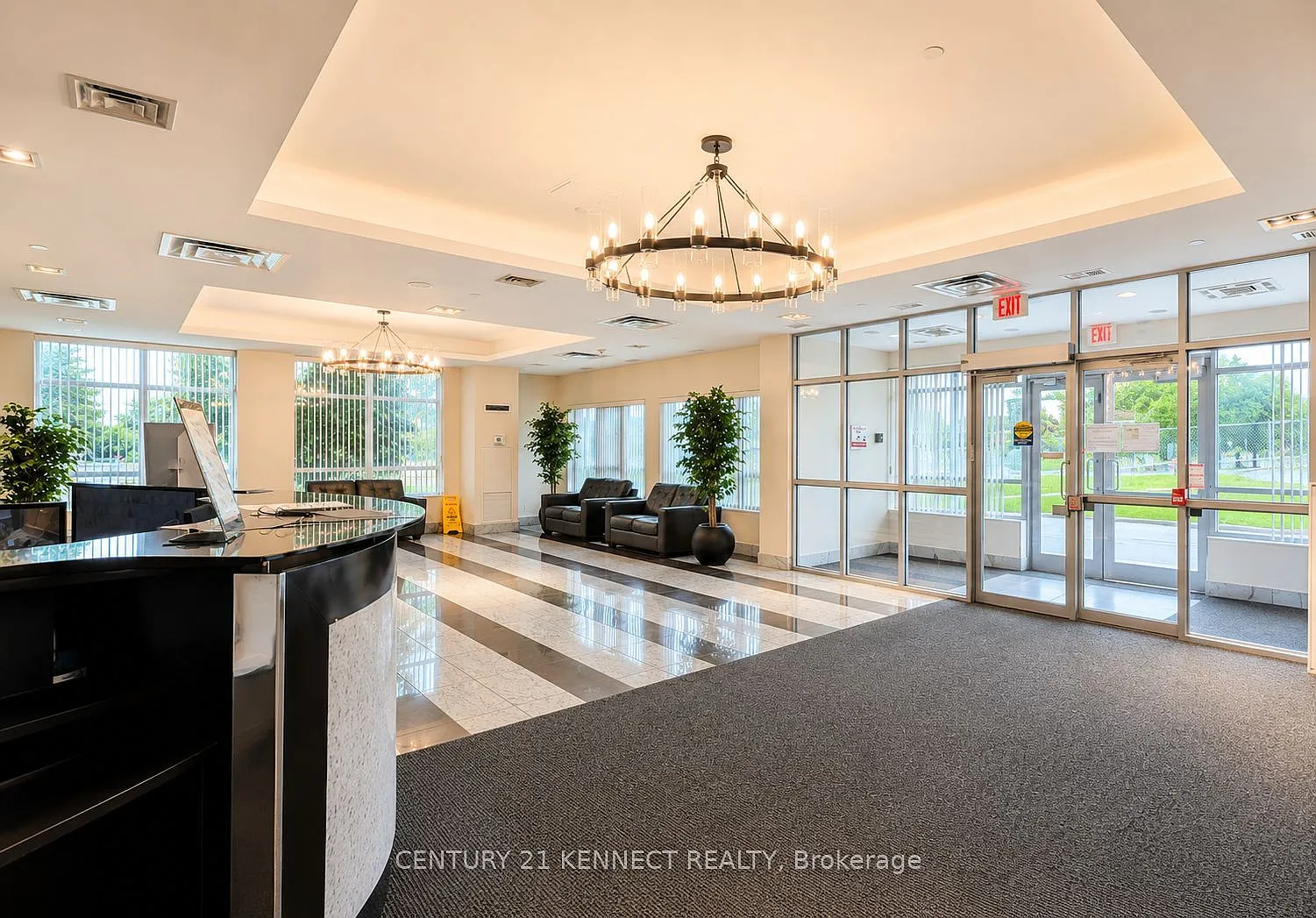 2 bed, $2,600 — Photo 2