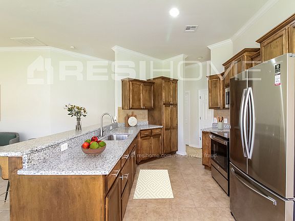 2nd image of 11709 SW 8th St