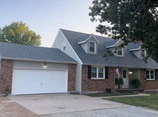 25140 Anderson School Rd, Sedalia, MO 65301