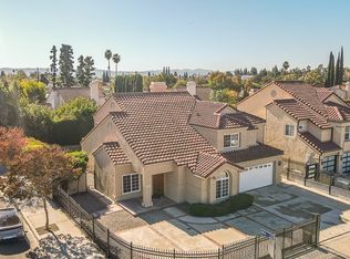 16800 Kinzie St, North Hills, CA 91343