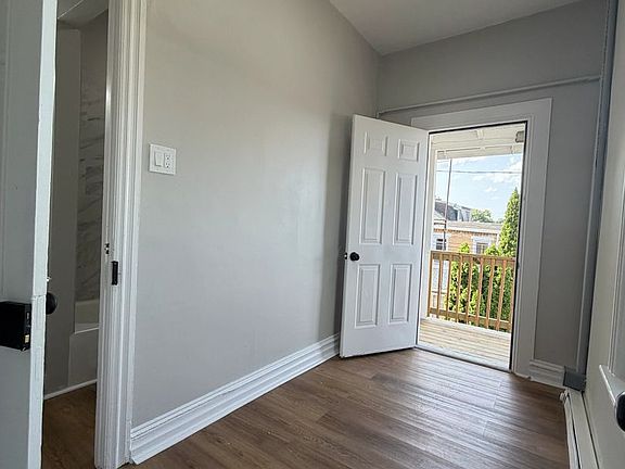 3rd image of 519 W Chew St #2