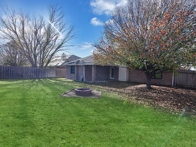 4202 Capri Dr — Photo 19