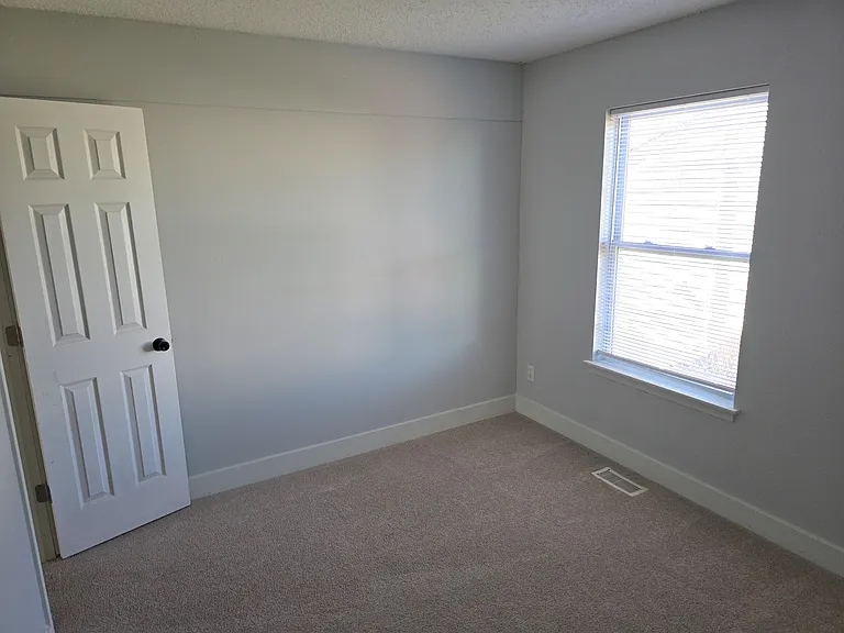 2100 Fort Belvoir Dr — Photo 14
