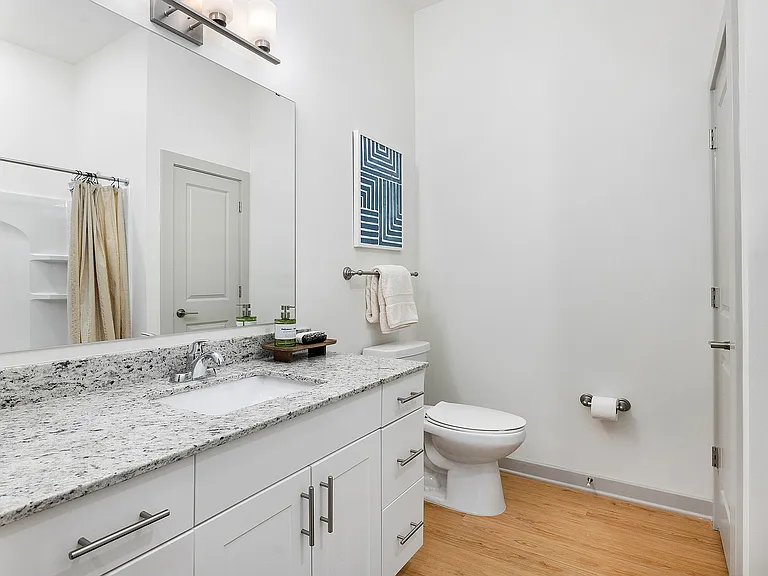 Album Matthews - Unit Bath 1