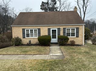 190 Andrew Dr, Glenshaw, PA 15116