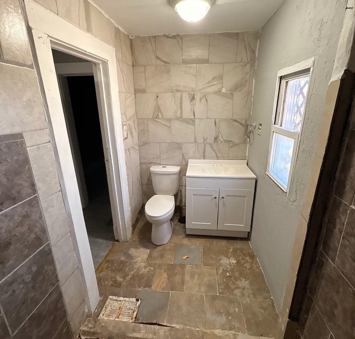 2 bed, 754 sqft, $900 — Photo 4