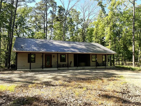 670 Pine Meadow Ln, Broken Bow, OK 74728