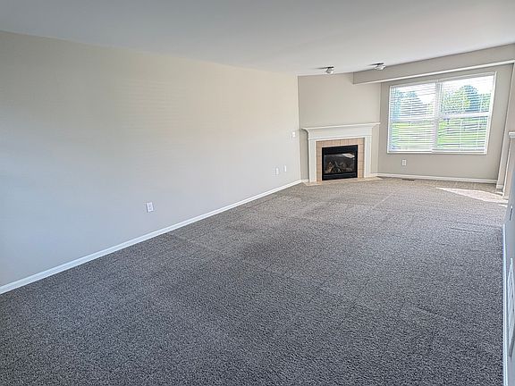 Living Room with Gas Fireplace