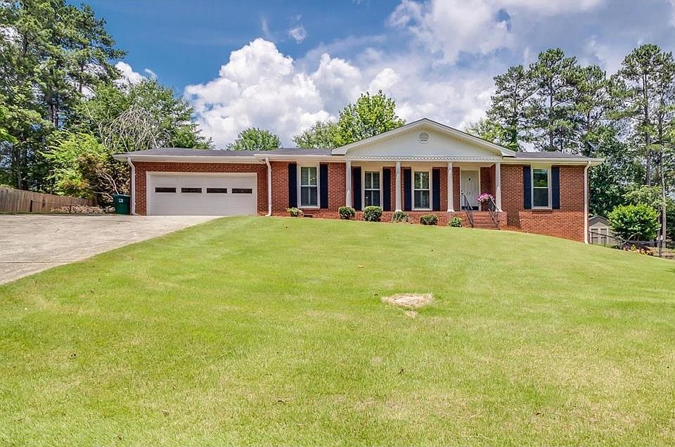 1st image of 351 Mockingbird Ln SE