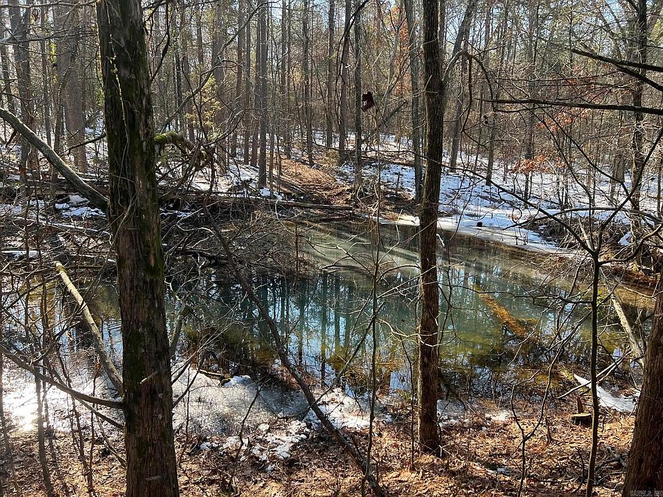 2nd image of 841 Boyd Rd