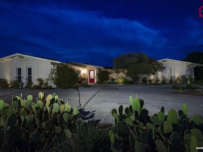 1700 Imperial Rdg, Las Cruces, NM, 88011