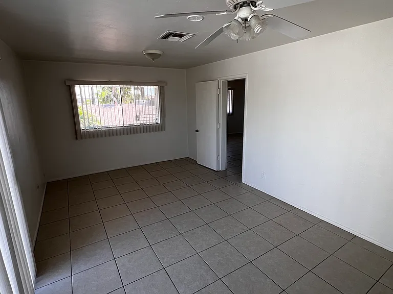 4430 N 8th Ave #8 — Photo 21