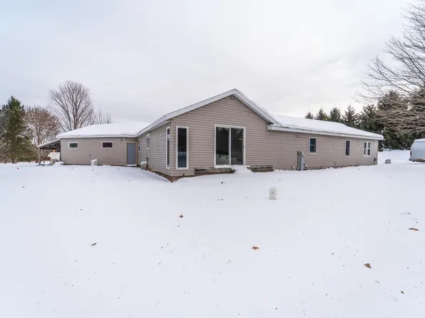 221511 COUNTY ROAD B, Marathon, WI 54448