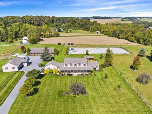 529 Center Hall Rd, Cochranville, PA 19330