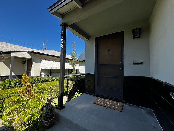 3rd image of 12625 Orange Dr