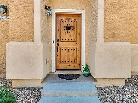 3rd image of 4063 E Windsor Dr