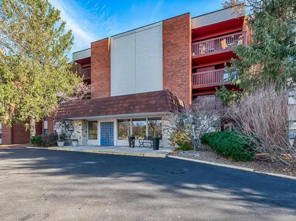 590 Sarah Ln APT 201, Saint Louis, MO 63141