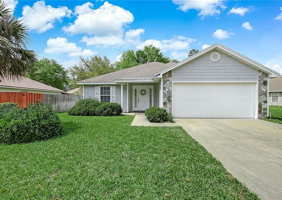 1st image of 96341 Nassau Lakes Cir