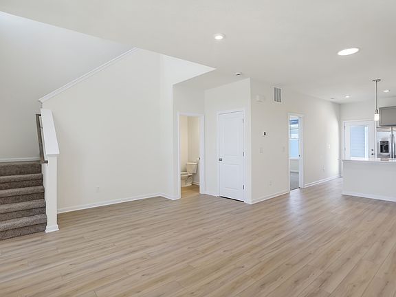5th image of 3885 Wren Dr