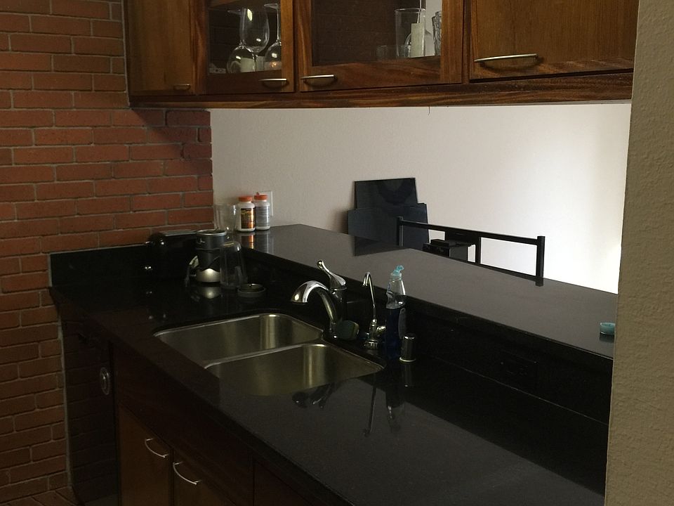 1st image of 720 Meyer Ln APT 106