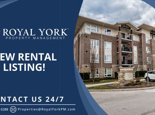 45 Kingsbury Sq #105, Guelph, ON N1L 0L2