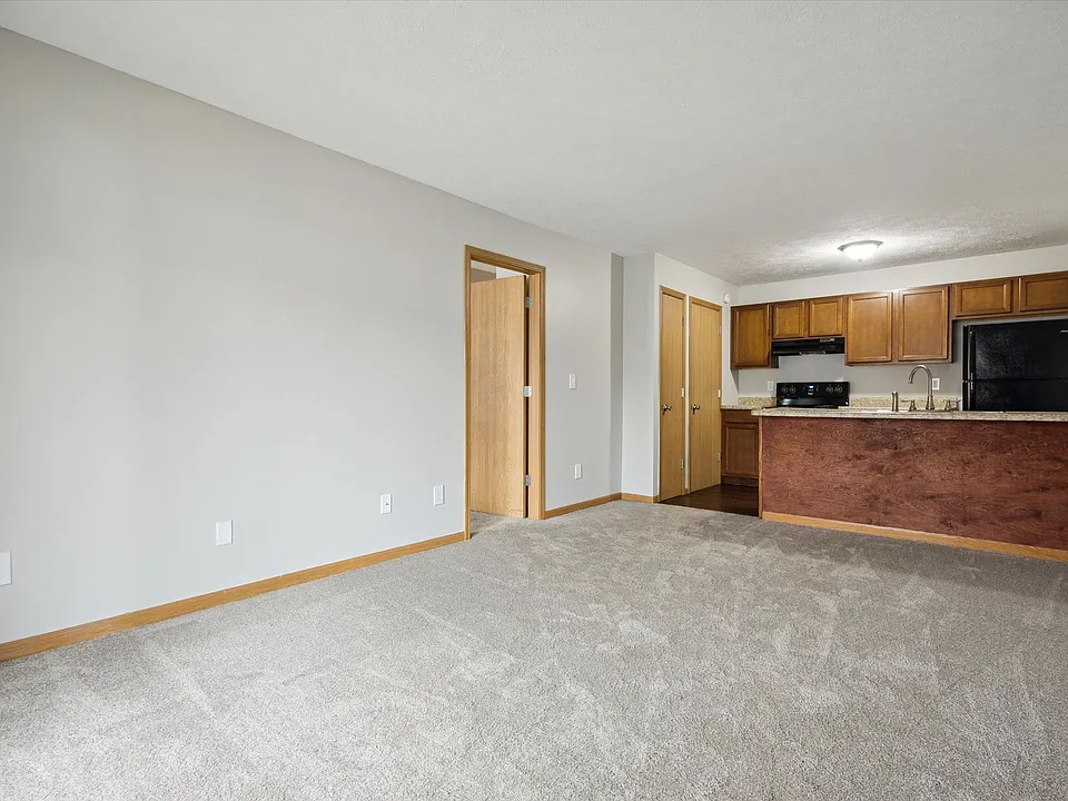 Woodwind Apartments