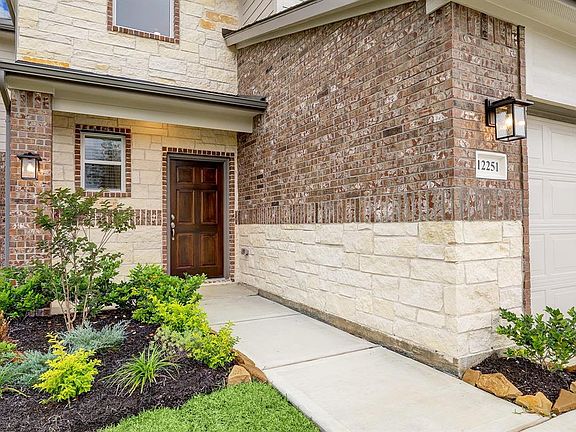 3rd image of 12251 N Chestnut Hills Drive