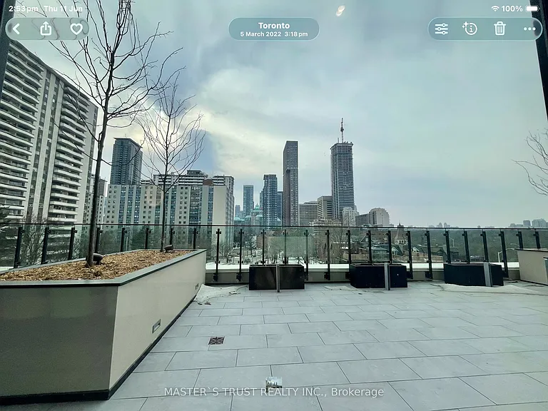 575 Bloor St E #207 — Photo 23