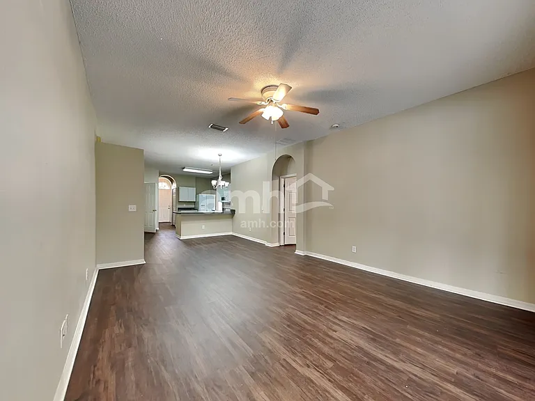 10430 Beneva Dr — Photo 6