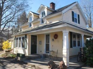 12 Pine St, Northampton, MA 01062