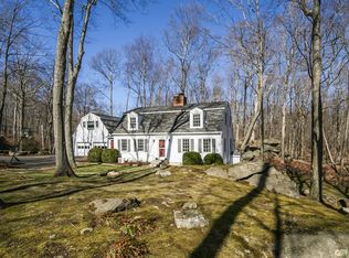66 Cooper Hill Rd, Ridgefield, CT 06877