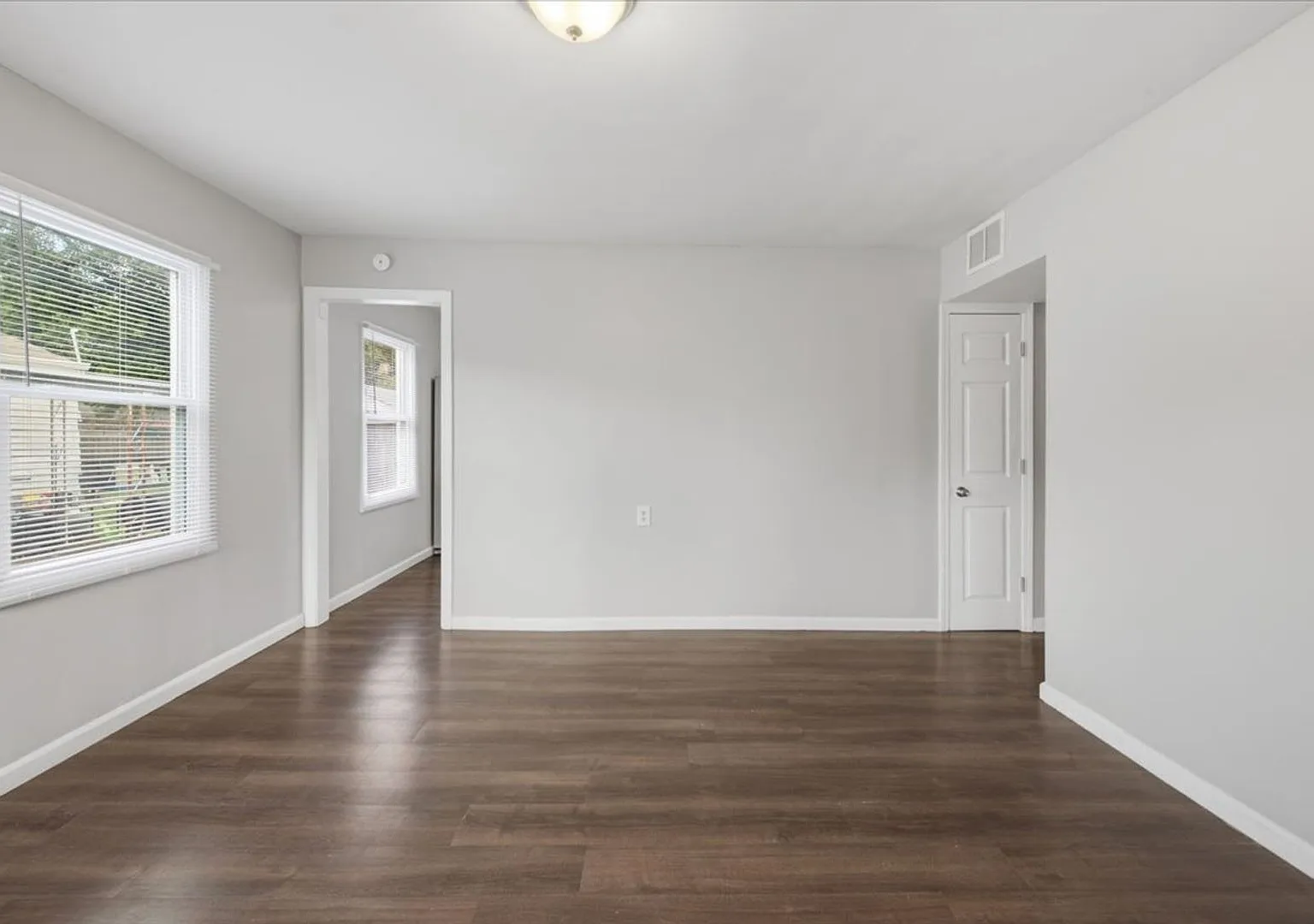 3705 N Whittier Pl - $1,300.00/mo. — Photo 2
