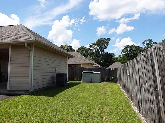 5th image of 40318 Crestridge Dr