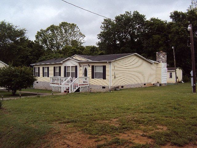 1st image of 1063 Riverdale Dr