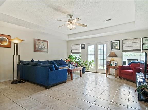 5th image of 7601 Patterson Dr