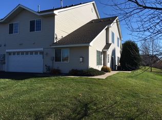 22533 Evergreen Cir, Forest Lake, MN 55025