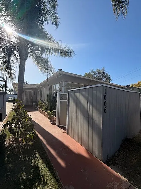 E Montecito St, Santa Barbara — Photo 3