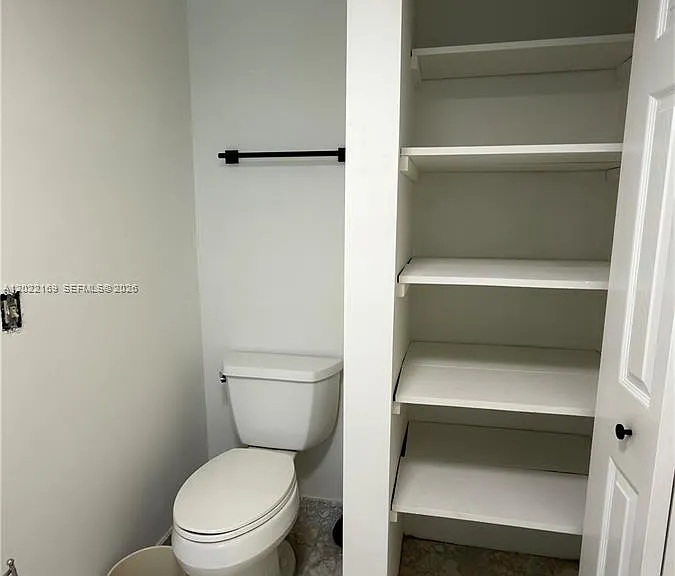 7700 SW 52nd Ct — Photo 15