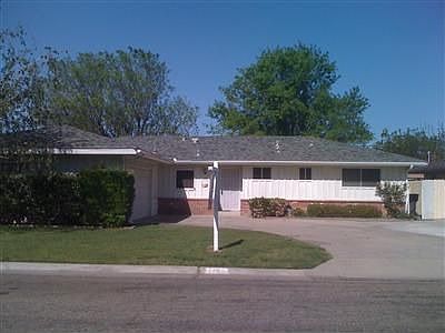 2nd image of 116 Autumn Rd