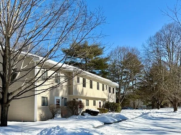 5 Heather Ln, Bridgewater, MA 02324