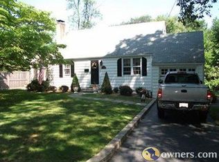 55 Pill Hill Rd, Bernardsville, NJ 07924