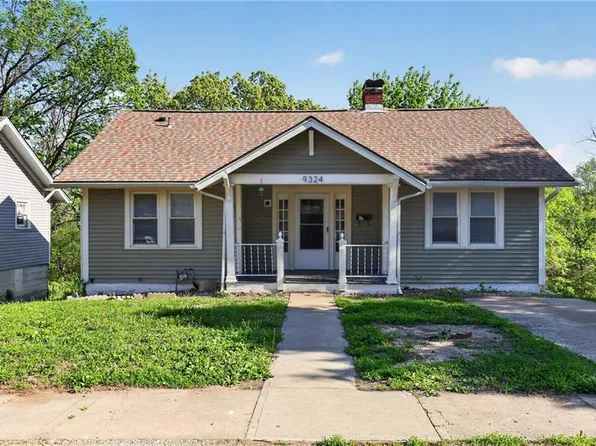 9324 E 15th St S, Independence, MO 64052