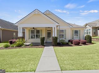 107 Creekside Way, Newnan, GA 30265