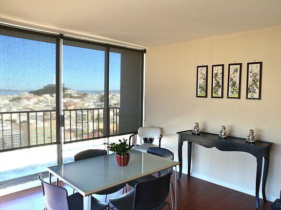 2nd image of 946 Stockton St APT 18F