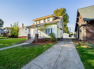 3893 Glenwood Rd, Cleveland Heights, OH 44121