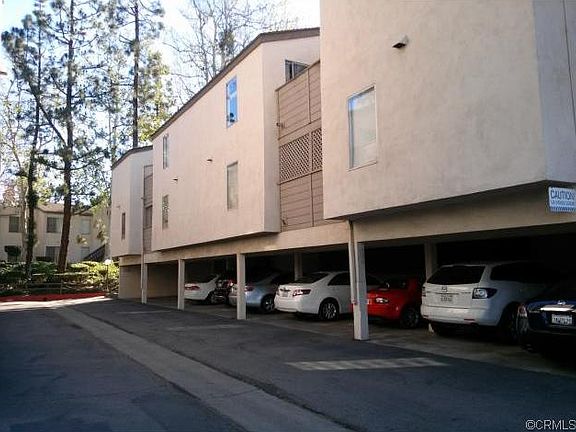 3rd image of 1390 Cabrillo Park Dr APT E