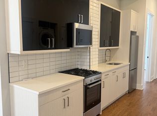 73 Court House Pl #1F, Jersey City, NJ 07306